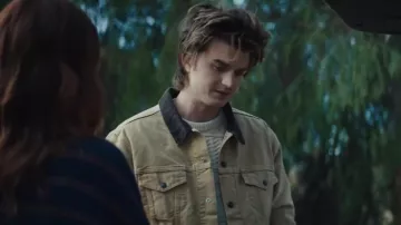 Brown jacket w/ black collar worn by Joe Keery in The Crav­ing - Taco Bell Na­cho Fries Com­mer­cial