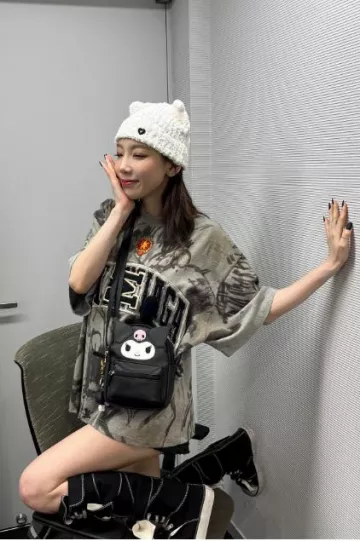 Venicew Ele­phant Boots worn by Taeyeon at Odd of Love Concert: Tokyo post on July 8, 2023