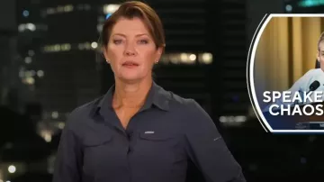 Chemise à manches longues Columbia Silver Ridge Lite en nocturne portée par Norah O’Donnell comme on le voit dans CBS Evening News le 14 octobre 2023