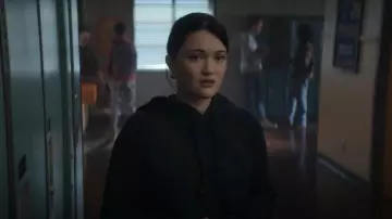 Acne Studios Faro Hood­ie worn by Margot Stokes (Isa Briones) as seen in Goosebumps (S01E04)