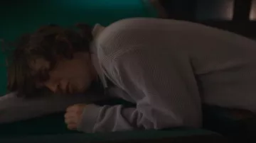 Pacsun Laven­der Sweater Po­lo Shirt worn by James (Miles McKenna) as seen in Goosebumps (S01E05)