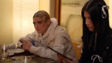 Magnlens Bradbury Reversible Vest worn by Dixie D'Amelio as seen in The D'Amelio Show (S03E08)