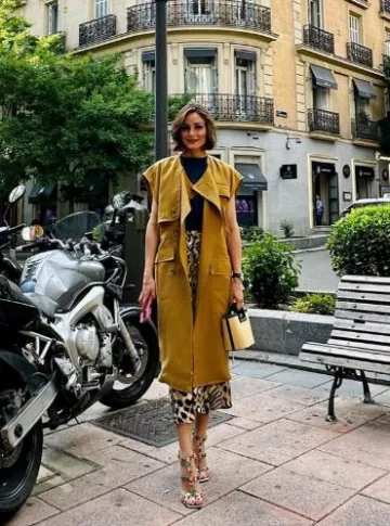 Sandales Gianvito Rossi Crystal Crash portées par Olivia Palermo à Madrid Via Instagram le 19 juin 2023