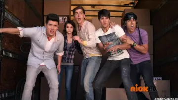 American Rag Purple Striped T-Shirt worn by Carlos Garcia (Carlos PenaVega) in Big Time Rush TV show (S03E03)