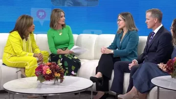 Pearl by Lela Rose Equestrian Jacquard Tipped Pant worn by Hoda Kotb as seen in Today on  October 20, 2023