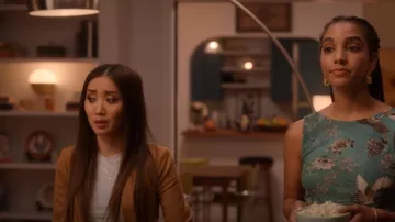 J Crew Parke Blazer usado por Madison Maxwell (Brenda Song) como se ve en Dollface (T02E05)