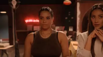 Madewell French Rope Chain Necklace worn by Liv (Lilly Singh) as seen in Dollface (S02E05)