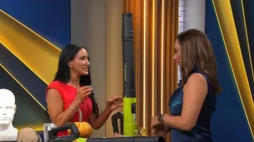 Ted Baker Kwyli Robe portée par Elizabeth Werner vue dans CBS Mornings le 22 octobre 2023