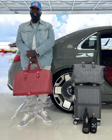 Zapatillas Prada Patent Silver Americas Cup usadas por Rick Ross en la cuenta de Instagram @richforever