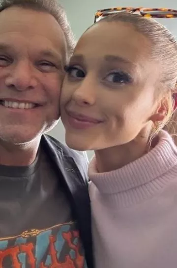 Vince Wool and Cashmere Blend Turtleneck Sweater worn by Ariana Grande on her Instagram post on October 23, 2023