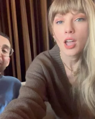 Foundrae Diamond Center Heart Miniature Medallion worn by Taylor Swift on her Instagram post on October 23, 2023