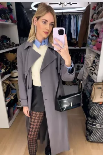 Apple Iphone Silicone Case with Magsafe in Lilac worn by Chiara Ferragni on her Instagram psot on October 25, 2023