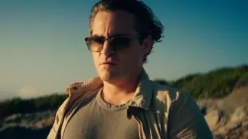 The Anne & Valentine tortoiseshell sunglasses worn by Abe Lucas (Joaquin Phoenix) in the movie The Irrational Man