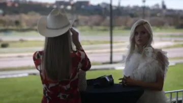 Yolancris 22-68 Vestido usado por Isadora Artiñán (Valentina Zenere) como se ve en Élite (T07E02)