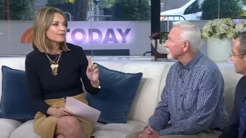 Veronica Beard Jupe mi-longue en velours côtelé Barrie en kaki portée par Savannah Guthrie comme on le voit dans Aujourd’hui le 27 octobre 2023