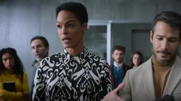 Mango Printed Shirt worn by Virginia (Godeliv Van den Brandt) as seen in Elite (S07E01)