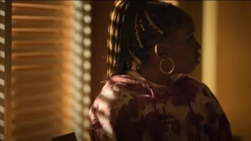 Missguided Tie Dye Print Hoodie worn by Rocío (Ana Bokesa) as seen in Elite (S07E04)