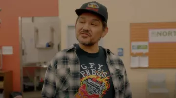 Punkbooks Gfy Tee worn by Brady (Pat Thornton) as seen in Acting Good (S02E02)