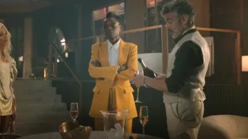 Mango Jack­et with Em­broi­dery De­tail worn by Lieutenant (Boré Buika) as seen in Elite (S07E06)