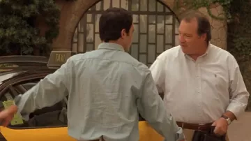 La camisa blanca de Ralph Lauren que lleva Mark (Kevin Dunn) en la película Vicky Cristina Barcelona