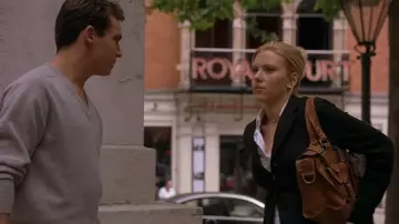 Le sac à épaule Mulberry porté par Nola Rice (Scarlett Johansson) dans le film Match Point