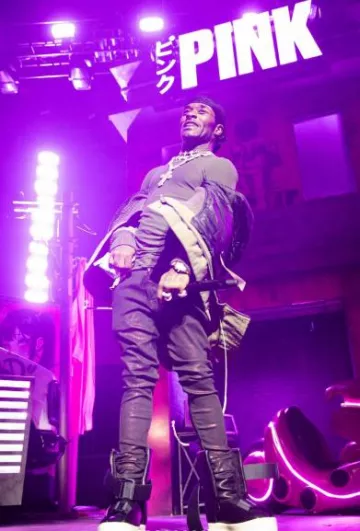 Rick Owens Olive Green Rib Long Sleeve T-Shirt worn by Lil Uzi Vert on the Instagram account @liluzivert