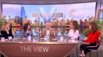 Alice + Olivia Ming Side-Stripe Cuffed Pants worn by Alyssa Farah as seen in The View on October 31, 2023