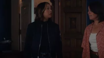BB Dakota Women's Navy blue Bomber Jacket worn by Sarah Truong (Mayko Nguyen) as seen in Hudson & Rex (S06E05)