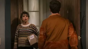 Ba&sh Wade Sweater worn by Eve (Jess Salgueiro) as seen in Frasier (S01E05)