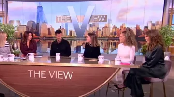 Veronica Beard Roche Dickey Jacket worn by Alyssa Farah as seen in The View on November 3, 2023