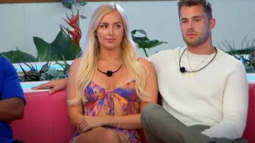 Shein Tie Dye Knot Front Ca­mi Top & Skirt worn by Lisa Celander as seen in Love Island Games (S01E05)