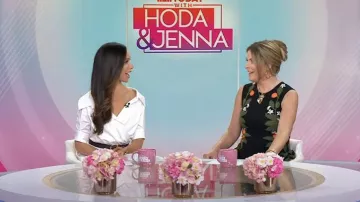 Oscar De La Renta Fortunella Stitch Fit-&-Flare Knit Dress usado por Jenna Bush Hager como se ve en Today el 9 de noviembre de 2023