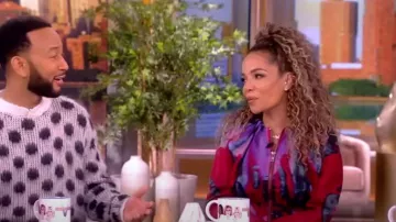 Veste péplum aquarelle Altuzarra Kitriani portée par Sunny Hostin comme on le voit dans The View le 9 novembre 2023