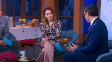 Bardot Amielie Floral Puff Sleeve Tie Neck Blouse worn by Eva Pilgrim as seen in Good Morning America on November 8, 2023