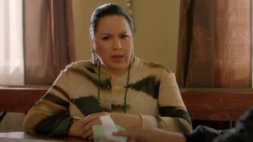 Calvin Klein Blouse Sheer But­ton-Down Top worn by Jo (Roseanne Supernault) as seen in Acting Good (S02E04)