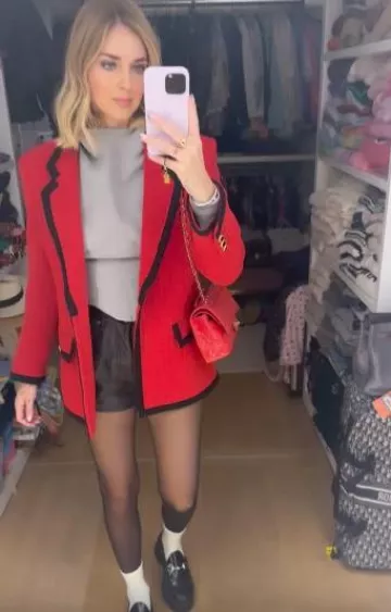 Saint Laurent High-Waisted Leather Shorts worn by Chiara Ferragni on her Instagram Story on November 5, 2023