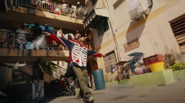 Nike Dunk Low Australia usada por Chris Brown en Chris Brown - Nightmares (Video Oficial) ft. Byron Messia