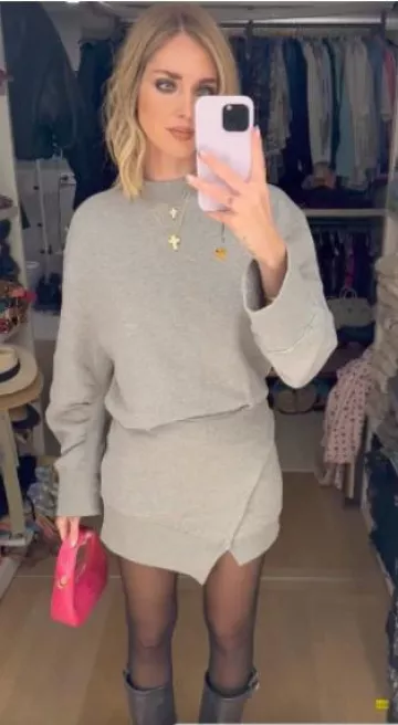 The Attico Cotton Sweater Dress worn by Chiara Ferragni on her  Instagram Story on  November 4, 2023