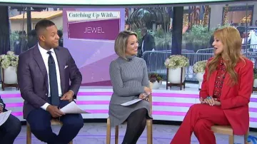 Alice + Olivia Denny Oversize Blazer usado por Jewel como se ve en Today el 10 de noviembre de 2023