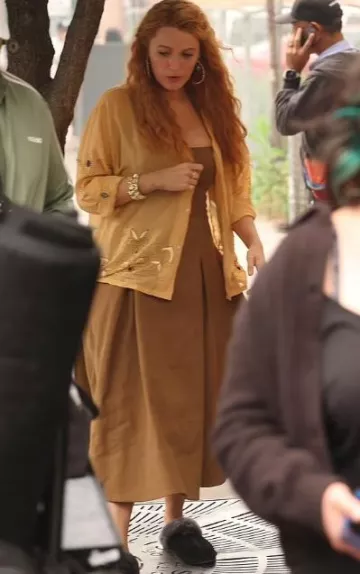 Robe mi-longue Lalita Khaite portée par Blake Lively à It Ends with Us post on June 7, 2023