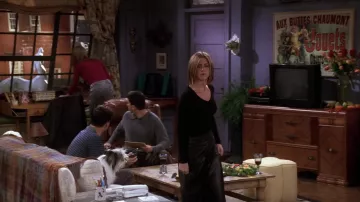 Margaret Godfrey Leather Elastic Waist Midi A-line Skirt worn by Rachel Green (Jennifer Aniston) in Friends (S07E08)
