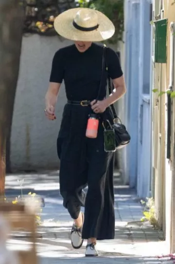 Bouteille Hydro Flask Kids utilisée par Amber Heard à Madrid le 11 mai 2023