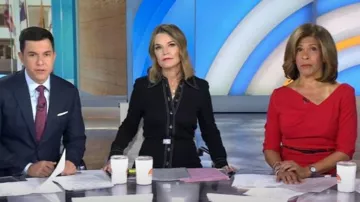 Vestido polo de punto de punto de Tory Burch usado por Savannah Guthrie como se ve en Today el 13 de noviembre de 2023
