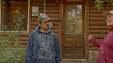 The Mountain Hoodie worn by Brady (Pat Thornton) as seen in Acting Good (S02E05)