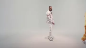 Pantalon brodé Bode White Prism porté par Key Glock dans Key Glock - Murder & Millions (Official Video)