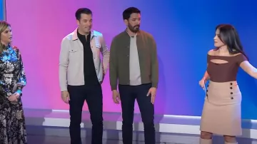 Alix NYC Caton Bodysuit In Cocoa worn by Donna Farizan as seen in Today with Hoda & Jenna on November 16, 2023