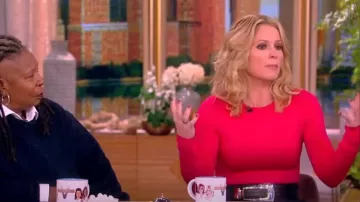 Body de cuello redondo Good American Scuba usado por Sara Haines como se ve en The View el 21 de noviembre de 2023