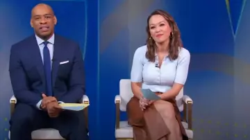 A.L.C. Atlas Ribbed Top In Chelsea Blue worn by Eva Pilgrim as seen in Good Morning America on November 21, 2023