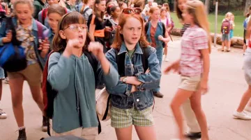 Green and Yellow Gingham Shorts worn by Hallie Parker  (Lindsay Lohan) in The Parent Trap movie