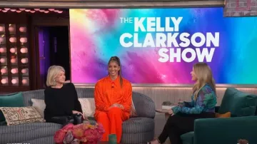 Christopher John Rogers Chemise oversize en jacquard à rayures à pois portée par Candace Parker dans The Kelly Clarkson Show le 17 novembre 2023